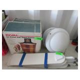 Ice Cream Maker and Fan Light Fixture