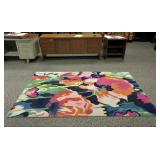 Wool "Brilliant Poppies" Print Area Rug