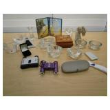 Foot Prints In The Sand, Sports Binoculars, Glass