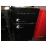Frigidaire Mini Fridge/Freezer Combo
