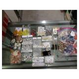 Variety Necklaces, Earrings And Bracelets