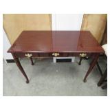 Entry Way Table With One Drawer (One Leg Loose)