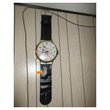 Collector's Edition Micky Mouse Wall Clock Collector's Edition Micky Mouse Wall Clock