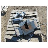 Fifth Wheel Hitch Pieces