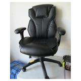 Cushioned Computer Chairs