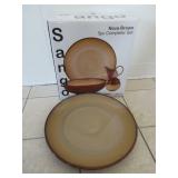Sango Dish Set