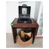 Underwood Universal Typemaster, Office Stand,