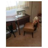 Vintage Singer Fashion Mate Sewing Machine With