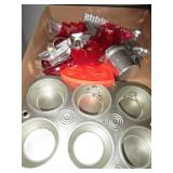 Kitchen Items: Pans, Serving Plates, Pyrex