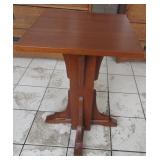 Small Square Pedestal Oak Table
