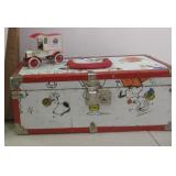Amoco Wagon Figurine, Snoopy Trunk