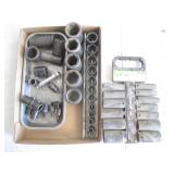 Deep Impact Set, Sockets