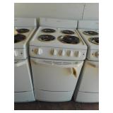 Hotpoint Apartment Stove
