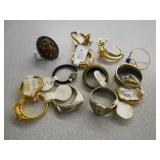 13) Assorted Rings