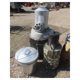 Char-Broil Smoker, Locking Lid Container,