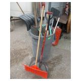Snow Shovels, Mop, Bin...