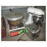 Pressure Cooker, Kitchen Aid, Waffle Iron, Blender
