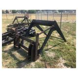 Farmhand Hay Grapple