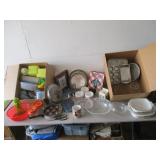 Muffin Trays, Plastic Containers, Trays, Pans