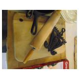cutting boards rolling pin