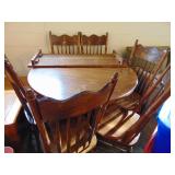 dinning table and chairs 