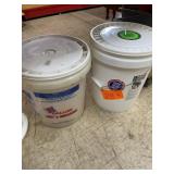 Mothers Carnauba Wash & Wax with Brush (5 gal)