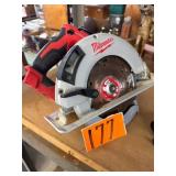 Battery Milwaukee 7 1/4 skill saw no battery