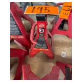 195 3 ton Big Red stand jack