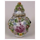 Early Meissen lidded jar
