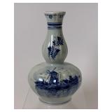 Delft musical decanter