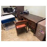 Office Furniture Grouping with Desk & Chair