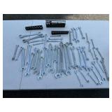 Craftsman Combination Wrench and Socket Set