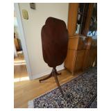 Antique Tilt Top Table with Pedestal Base