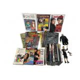Kevin Smith Collection: VHS, DVDs, Signed Comics +