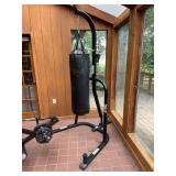 Everlast Heavy Bag & Stand With Speed Bag