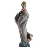 Lladro Virgen con Ramo Porcelain Figurine 5171