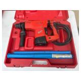 Milwaukee 1-1/2 Inch Corded Rotary Hammer Kit