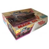 Ertl Mack DM 800 Truck 1:25 Model Kit #8018, 1970s