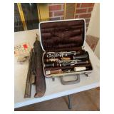 Buescher B? Clarinet with Case and Accessories