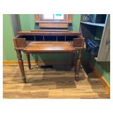 Spiney Desk Open
