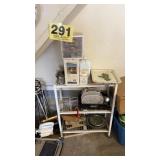 Baskets, shelf, corner lot