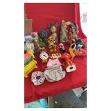 Stuffed animals & toys