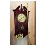 Modern battery wall clock