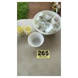 Tom and Jerry punch bowl and cups