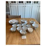 Pine Leaf Dishes