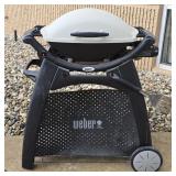 Weber Q 2000 Gas Grill