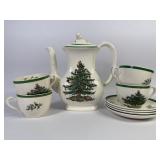 Spode Christmas Tea Pot, Cups & Saucers (9)