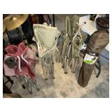 4 FOLDING CHAIRS