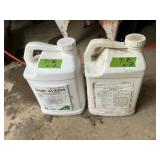 2 JUGS CREDIT 4 1 EXTRA