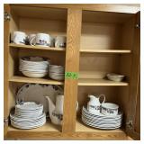ROYAL DOULTON AUTUMNS GLORY DISH SET